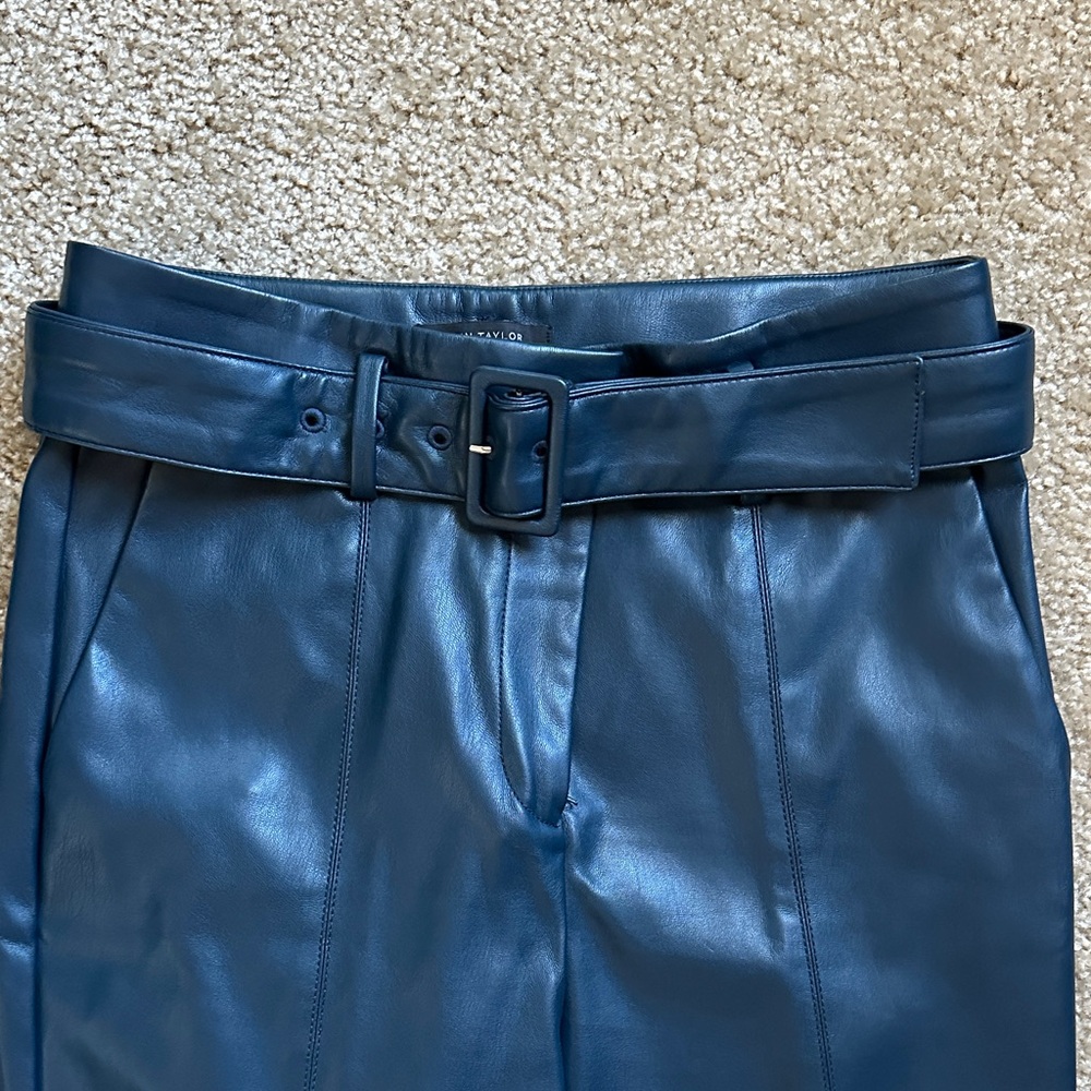 Ann Taylor Midnight Blue Cropped Pants with Belt - Picture 3 of 5